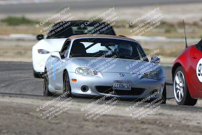 media/Oct-18-2025-Speed Ventures (Sat) [[8b3b7cf525]]/Yellow/Session 3 (Sunset)/